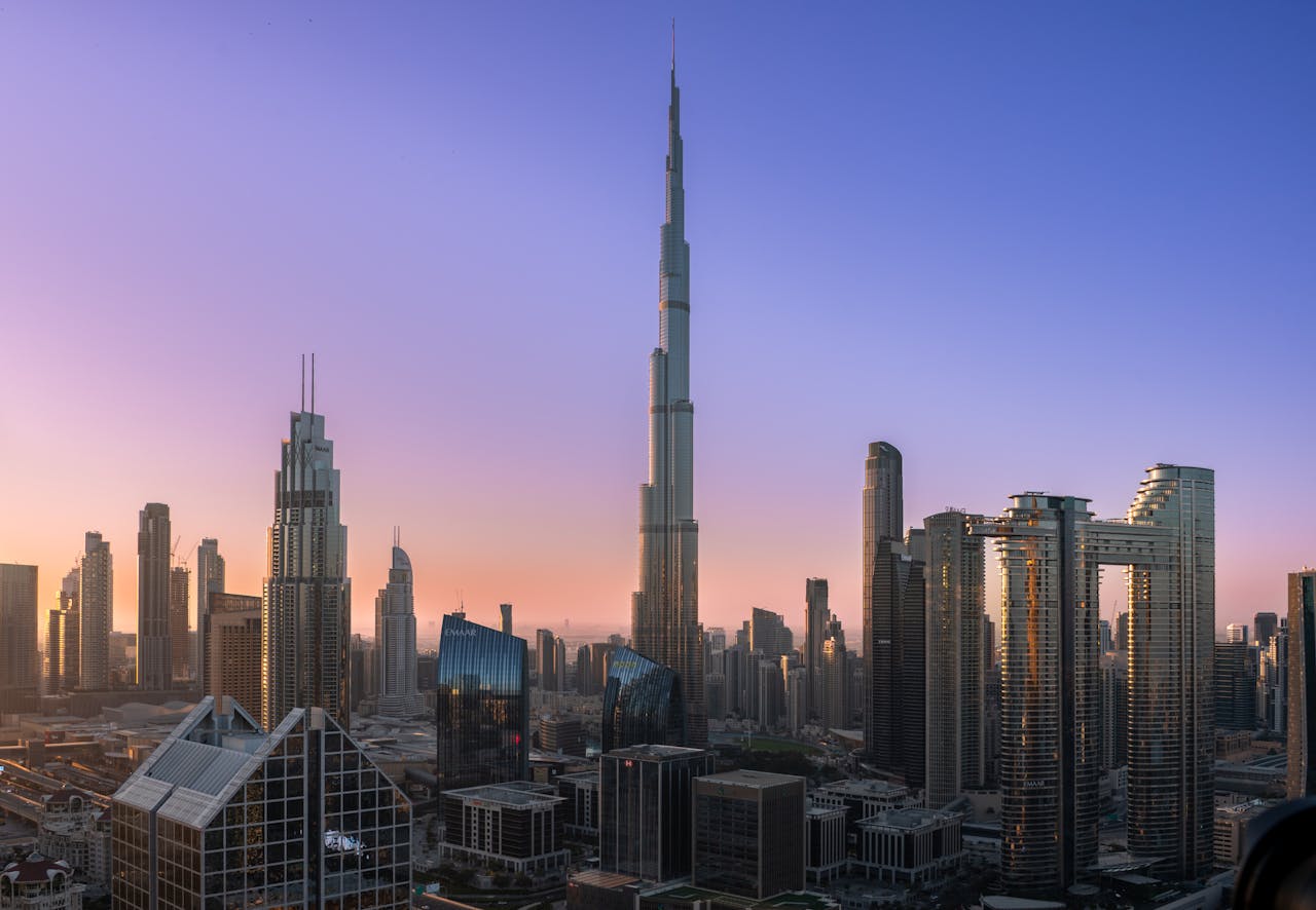 Explore Dubai